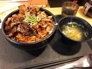 西宮肉劇場