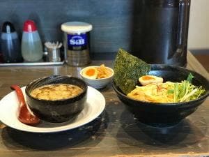 らーめん 八起