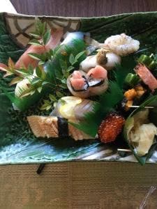 魚平寿し