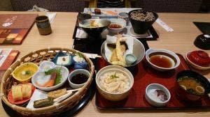 和食鍋処 すし半 天神橋店