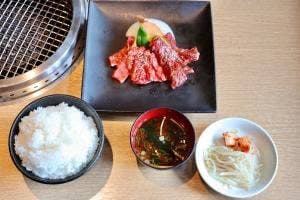 焼肉 みます