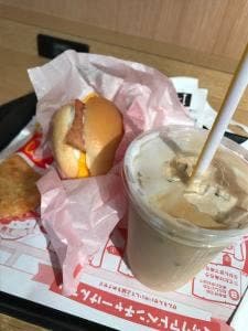 マクドナルド ランドマークプラザ店