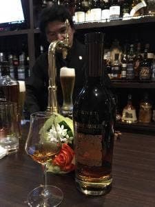 バー アンサング