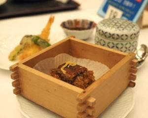 ランチバイキングホール フローラ