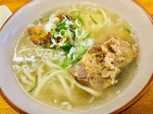 沖縄そば屋