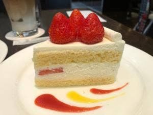 アンリ・シャルパンティエ 酒蔵通り店