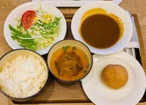 レストラン&バー ヴァロリス