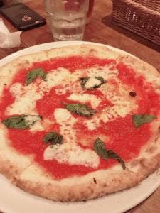 PIZZA SALVATORE CUOMO & GRILL 川崎店