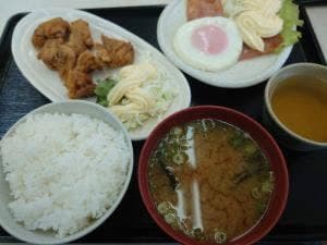 大衆食堂 加ど屋