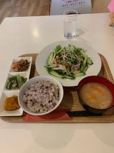 薬膳＆オリーブ料理 ナカノバ