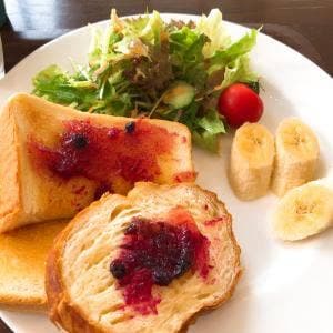 7days hotel plus 朝食会場