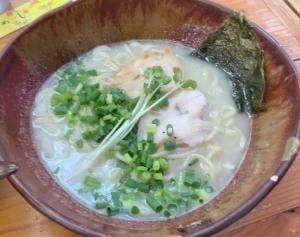 鶏白湯らーめん鶏寅