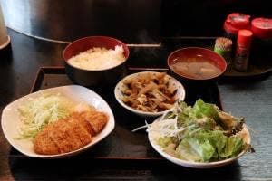 炉ばた茶屋 魚とし
