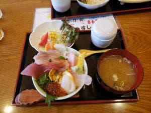 にぎり どってん家