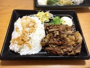 カルビ丼とスン豆腐専門店 韓丼 守山志段味店