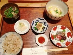食堂 しん太