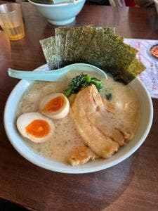 横濱家系ラーメン 祭家