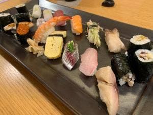 すし家こばやし