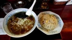 中華家族まるなか