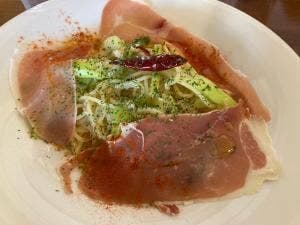 カフェ ボヘミアン