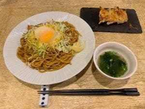餃子とワイン 果皮と餡