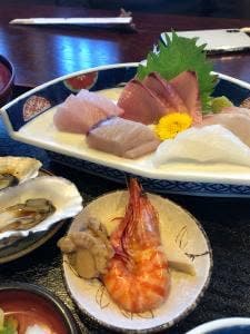 漁八