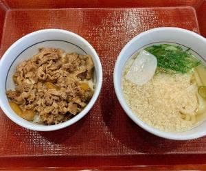 なか卯 銀座七丁目店