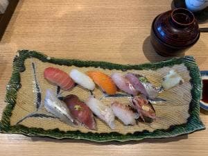 鮨懐石みどり