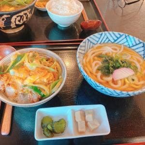 自家製おうどん・三拍子