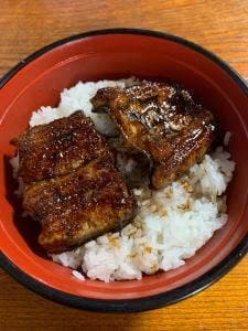 桝八川魚商店
