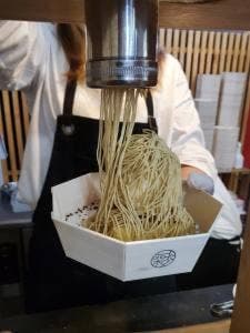 和栗モンブラン専門店 栗歩 総曲輪店