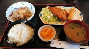 食堂 もり川