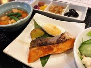 レストラン ジョリー