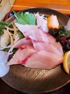 レストラン あじさい館