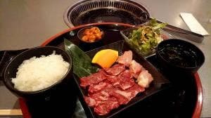 ローカルハラールレストラン 焼肉の店 ぜろはち 難波OCAT本店