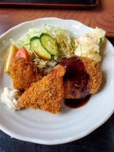 やよいお食事処