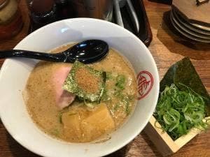 琥家 伊島店