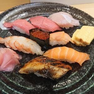 にぎり鮨 魚魚