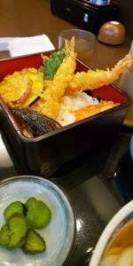 丸萬