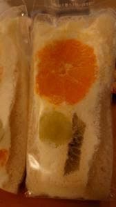 ハロが夢みたフルーツサンド 宮崎店