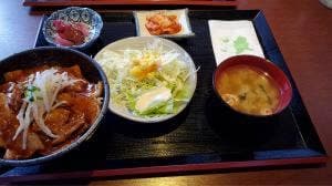 群馬名物 麦豚丼の上州亭