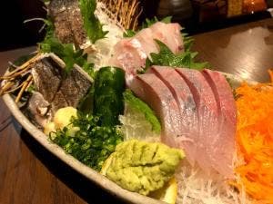 炭火やきとり けむり