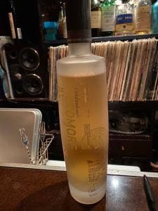 BAR BLUE