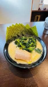 横浜家系ラーメン 龍馬家 大財店