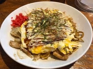 かうまる
