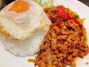 本格タイ料理バル プアン 三軒茶屋店
