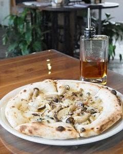 石窯Pizzaの店 kapok