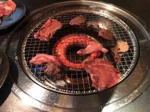 焼肉 有山亭