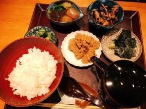 御苑前 せお