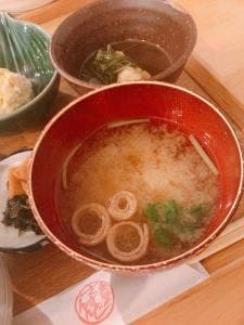 食堂 さんさんじ